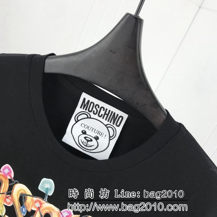 MOSCHIN莫斯奇諾 18ss專櫃最新 聖誕限定款 最新閃粉工藝 男款黑色短袖 ydi2456